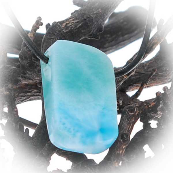 larimar geschliffen